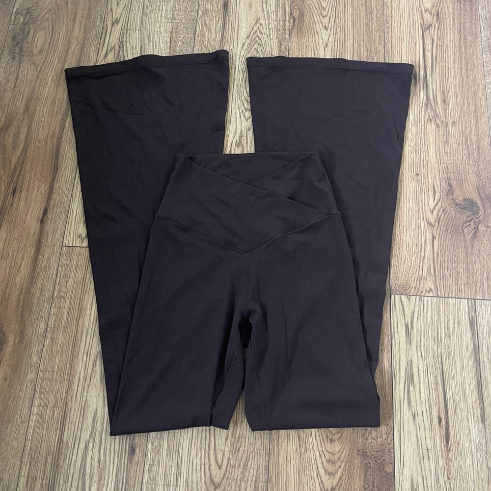 Aerie crossover flare leggings